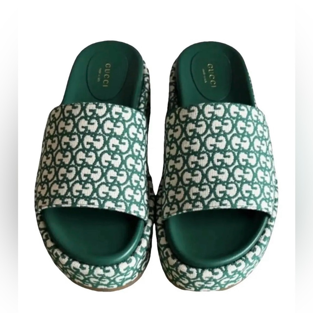 Gucci Angelina slide sandals GG logo platform emerald green canvas tan 39